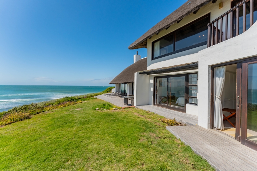5 Bedroom Property for Sale in St Francis Bay Village Eastern Cape